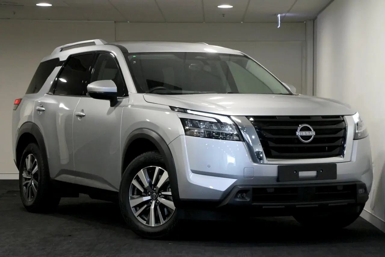 2024 Nissan Pathfinder R53 MY24 TI Silver Sequential Auto Wagon